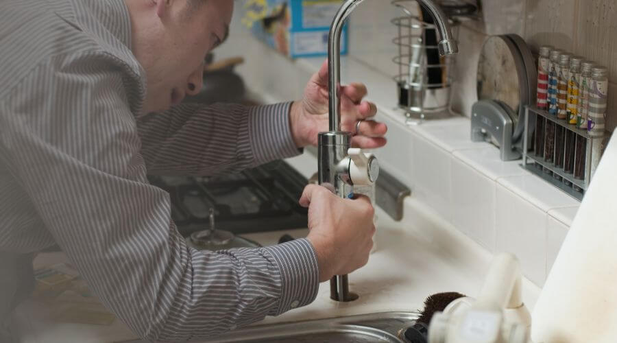 Local tankless water heater installation in South Solon, OH